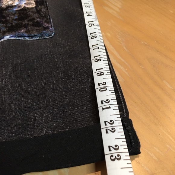 LOGO by Lori Goldstein Limited Edition Velvet Patchwork Jeans Washed Black 6P - Picture 13 of 15